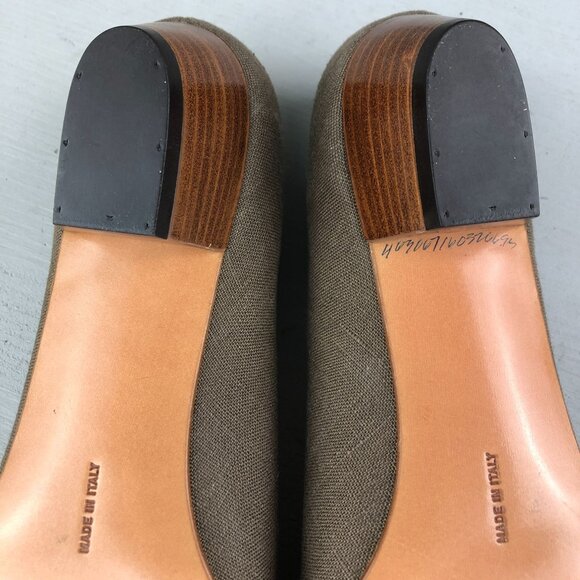 Salvatore Ferragamo Boutique NWOT Women's Size 8.5B Vara Brown Block Heel Pumps - Picture 12 of 16